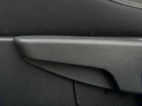 Used 2025 Nissan Sentra SV image 21