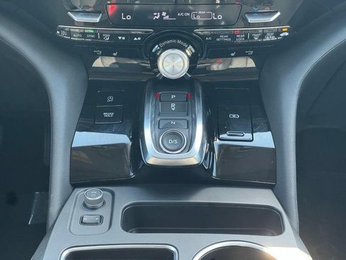 Certified 2026 Acura MDX SH-AWD image 19