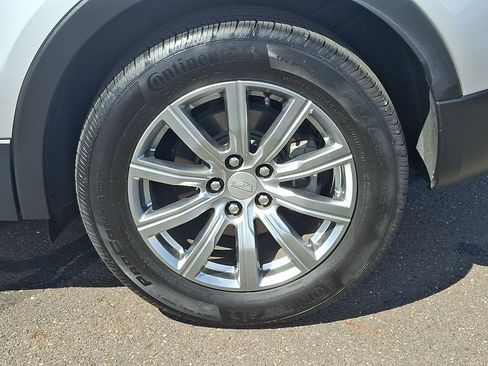 Used 2019 Cadillac XT4 Premium Luxury w/ Cold Weather Package AWD/4WD image 8