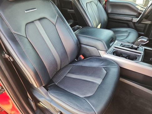 Used 2019 Ford F150 Platinum w/ Equipment Group 701A Luxury AWD/4WD image 14