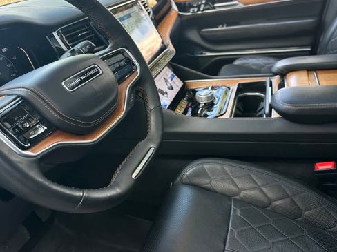 Used 2024 Jeep Grand Wagoneer L Series III image 14