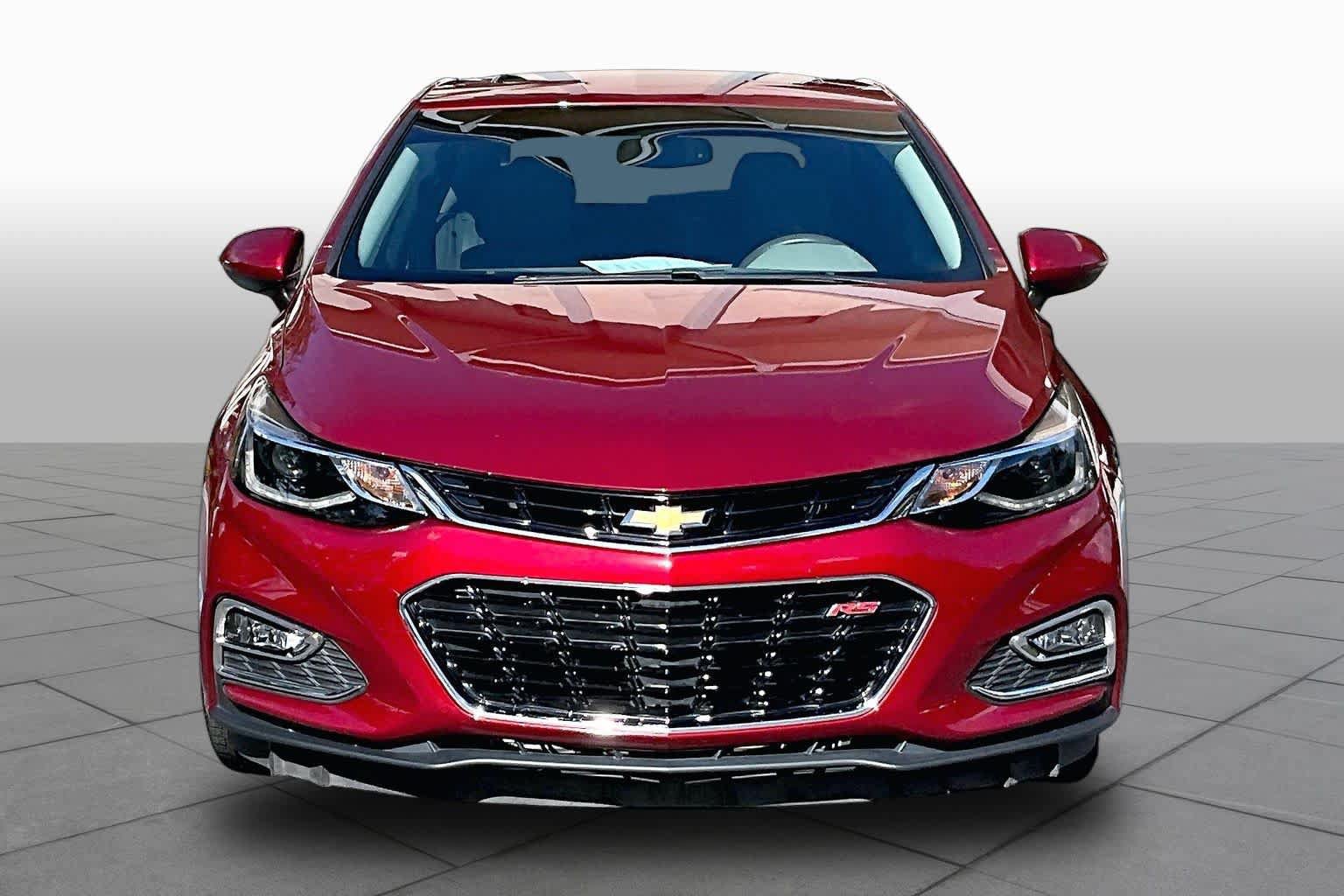 Used 2017 Chevrolet Cruze Premier FWD image 4