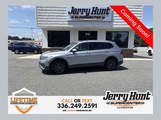 Used 2022 Volkswagen Tiguan SE FWD video 1