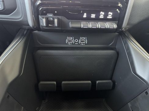 New 2026 RAM 2500 Big Horn AWD/4WD image 22