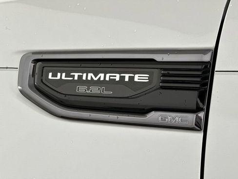Used 2024 GMC Sierra 1500 Denali Ultimate AWD/4WD image 32