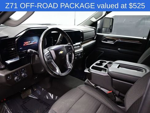 Used 2024 Chevrolet Silverado 2500 LT w/ Convenience Package AWD/4WD image 8