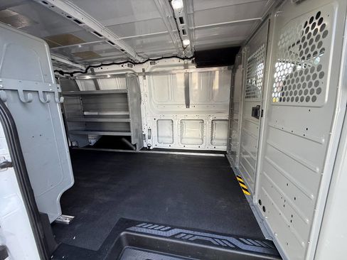 Used 2018 Ford Transit 150 130 Low Roof image 29