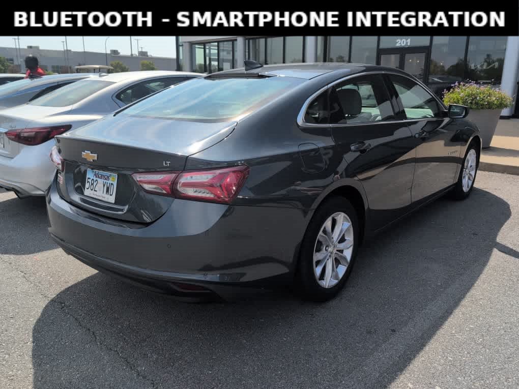 Used 2019 Chevrolet Malibu LT w/ Driver Confidence Package II FWD image 4