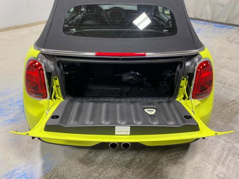 Certified 2023 MINI Cooper S w/ Sidewalk Package image 33