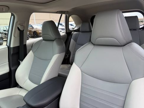 Used 2023 Toyota RAV4 XLE Premium AWD/4WD image 13