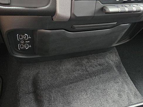 New 2026 RAM 1500 Express RWD image 21