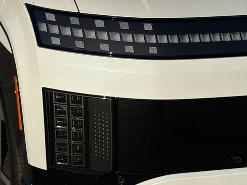 New 2026 Hyundai Ioniq 9 Limited w/ Tow & Go Package image 21