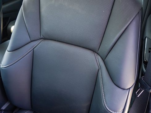 Used 2025 Lexus ES 350 w/ Premium Package FWD image 26