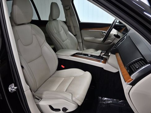 Used 2019 Volvo XC90 T6 Inscription w/ Protection Package Premier AWD/4WD image 28