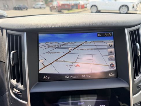 Used 2019 INFINITI Q60 3.0t Luxe w/ Essential Package AWD/4WD image 25