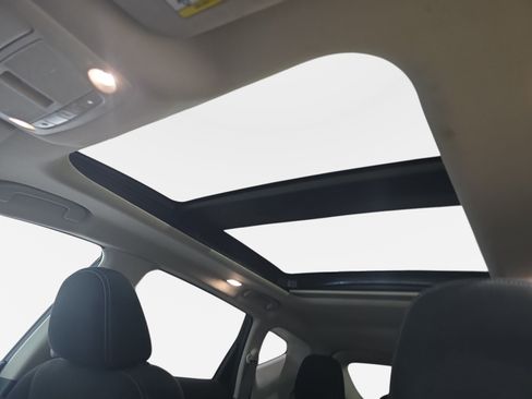 Used 2017 Nissan Murano SV w/ Premium Package FWD image 27