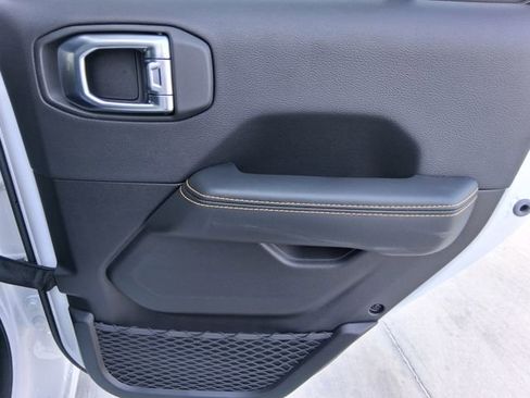 New 2026 Jeep Gladiator Sport image 22