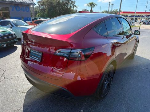 Used 2025 Tesla Model Y Long Range image 5