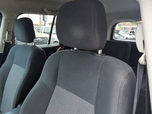 Used 2011 Jeep Patriot Latitude AWD/4WD image 9