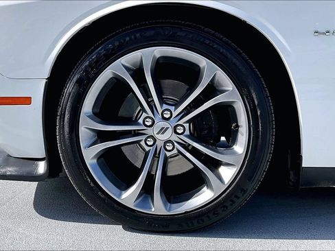 Used 2021 Dodge Challenger R/T RWD image 8