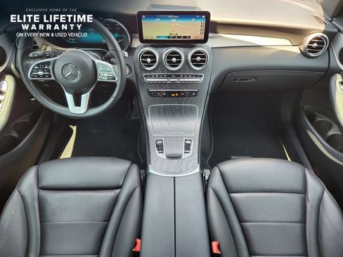 Used 2022 Mercedes-Benz GLC 300 4MATIC image 25