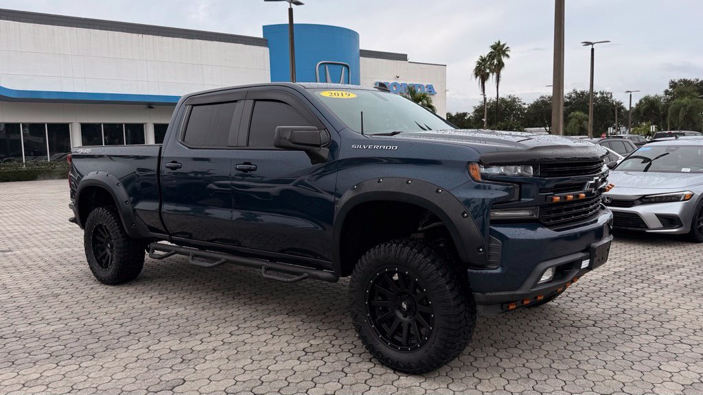 Used 2019 Chevrolet Silverado 1500 RST AWD/4WD image 15