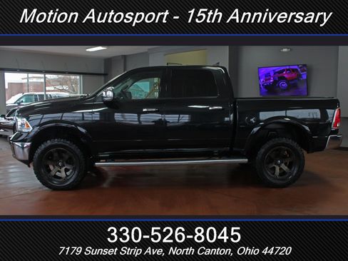 Used 2017 RAM 1500 Laramie w/ Convenience Group image 7