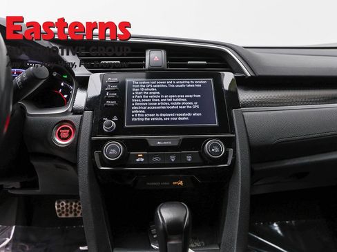 Used 2020 Honda Civic Sport image 11