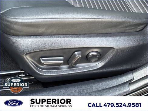 Used 2024 Toyota Camry SE FWD image 16
