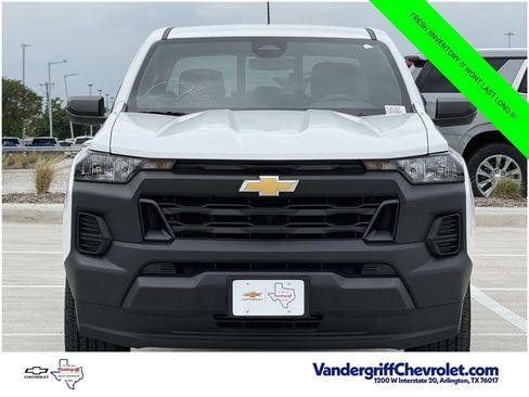 Used 2026 Chevrolet Colorado W/T RWD image 7