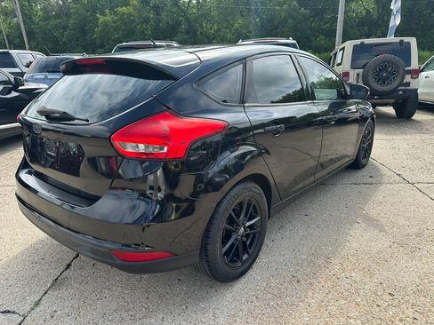Used 2016 Ford Focus SE FWD image 7