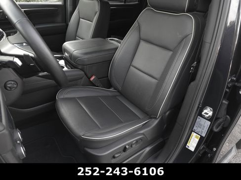 Used 2025 Chevrolet Tahoe Premier image 10