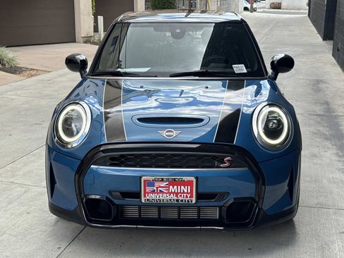 Certified 2023 MINI Cooper S FWD image 2