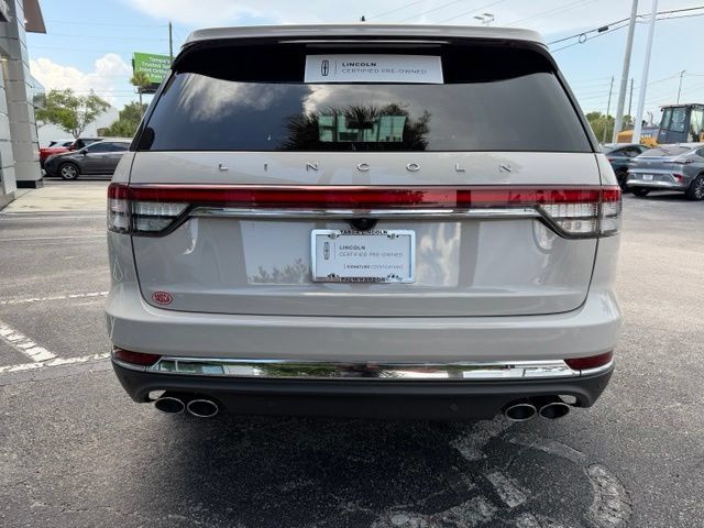 Certified 2023 Lincoln Aviator Reserve AWD/4WD image 7
