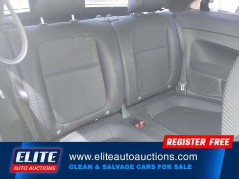 Used 2016 Volkswagen Beetle 1.8T image 16