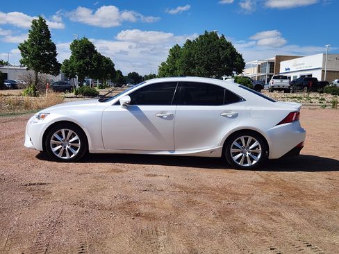 Used 2016 Lexus IS 200t RWD image 2