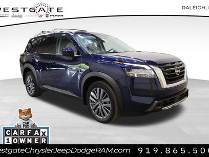 Used 2023 Nissan Pathfinder SL w/ SL Premium Package