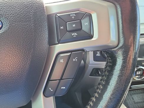 Used 2022 Ford F250 Lariat w/ Lariat Ultimate Package AWD/4WD image 14