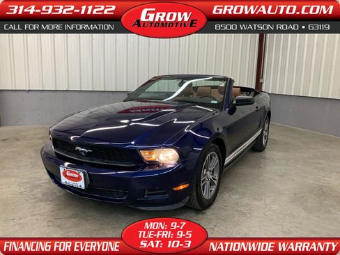 Used 2010 Ford Mustang Premium RWD image 1