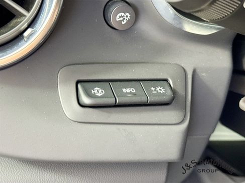 Used 2023 Chevrolet Camaro SS RWD image 10