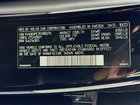 Used 2024 Volvo XC90 B6 Plus w/ Protection Package image 36