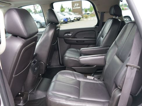 Used 2007 GMC Yukon Denali AWD/4WD image 14