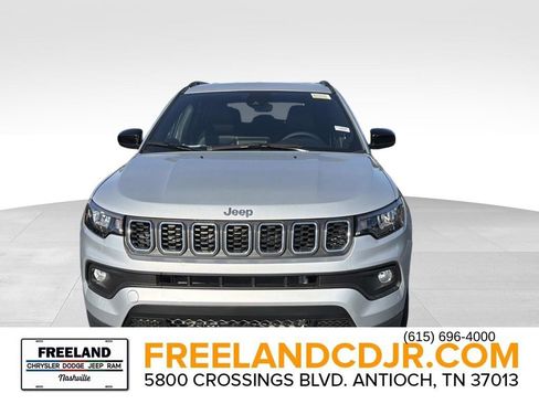 New 2026 Jeep Compass Latitude AWD/4WD image 8
