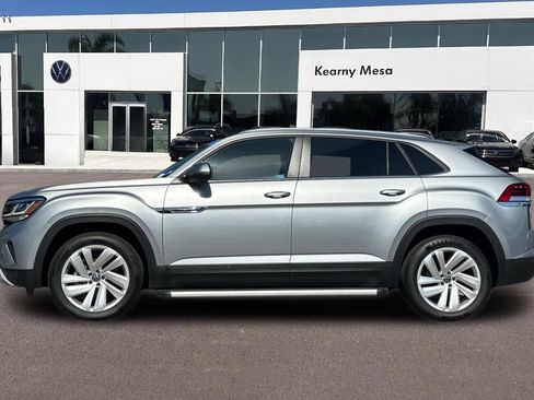 Used 2023 Volkswagen Atlas Cross Sport SE FWD image 7