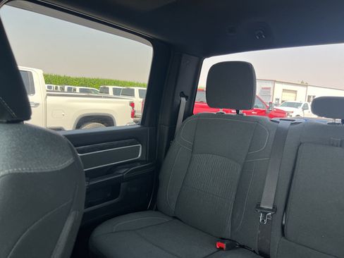Used 2021 RAM 3500 Big Horn w/ Level 1 Equipment Group AWD/4WD image 18