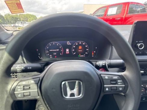 Used 2024 Honda Accord EX image 9