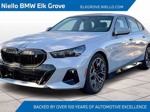 Used 2025 BMW i5 eDrive40i w/ M Sport Package image 1