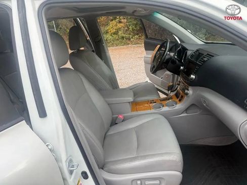 Used 2010 Toyota Highlander Limited w/ Extra Value Pkg 3 image 15