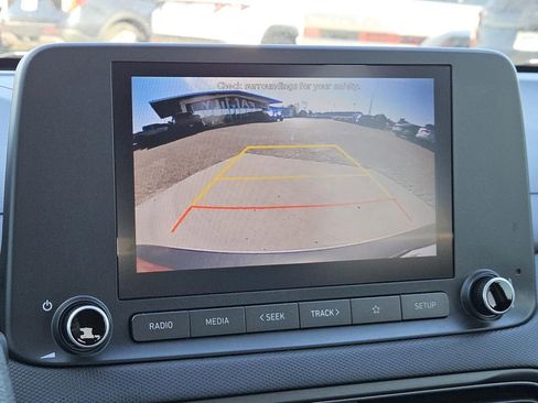 Used 2022 Hyundai Kona SEL image 16