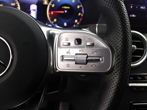 Certified 2022 Mercedes-Benz GLC 300 image 12